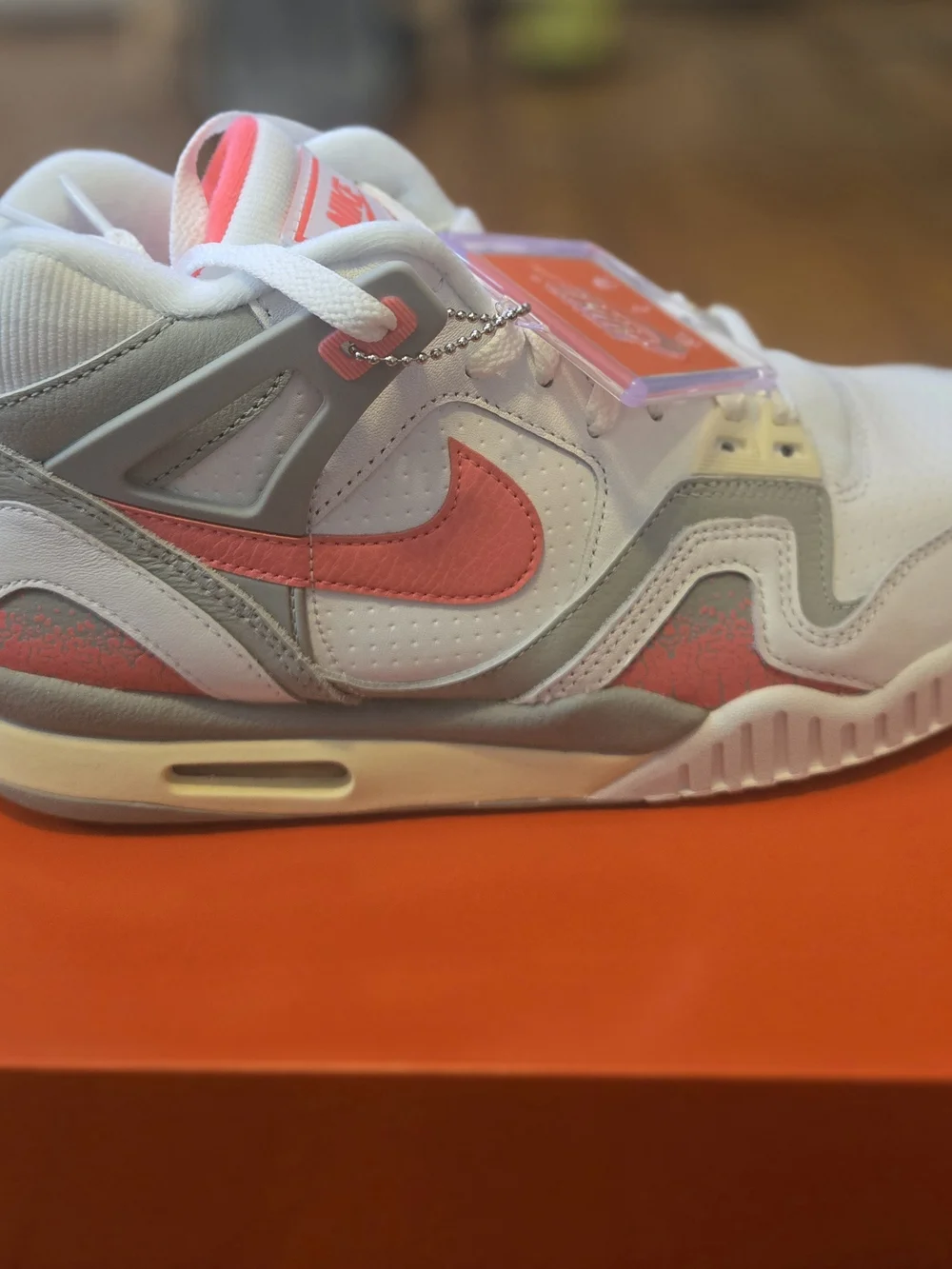 Nike Men's Air Tech Challenge 2 - Picture 2 of 8
